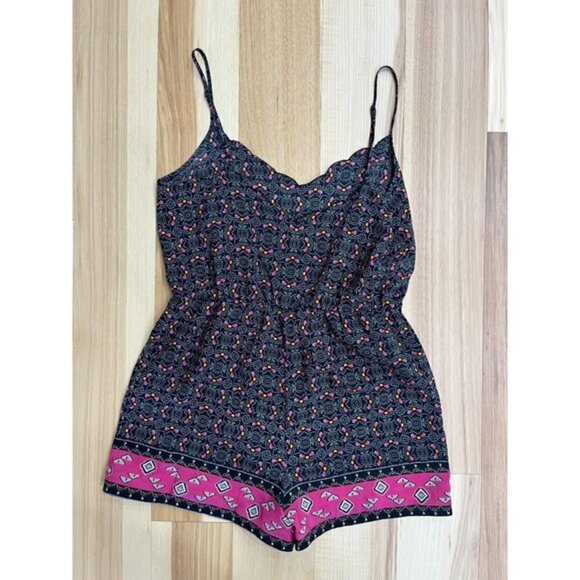 UO Staring At Stars Black Printed Romper S - Picture 4 of 4